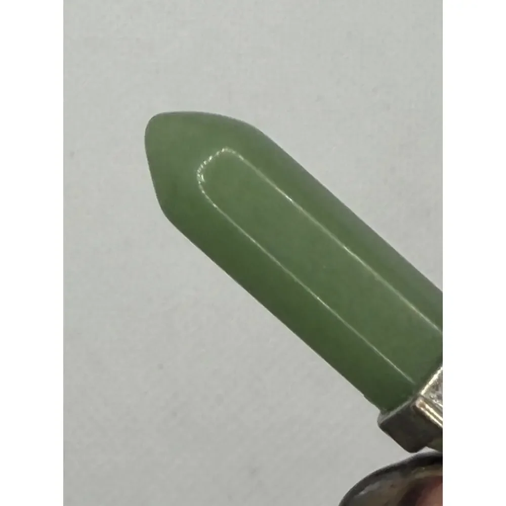 Vintage Green Aventurine Hexagonal Crystal Point Pendant Silver Tone Cap 1.5